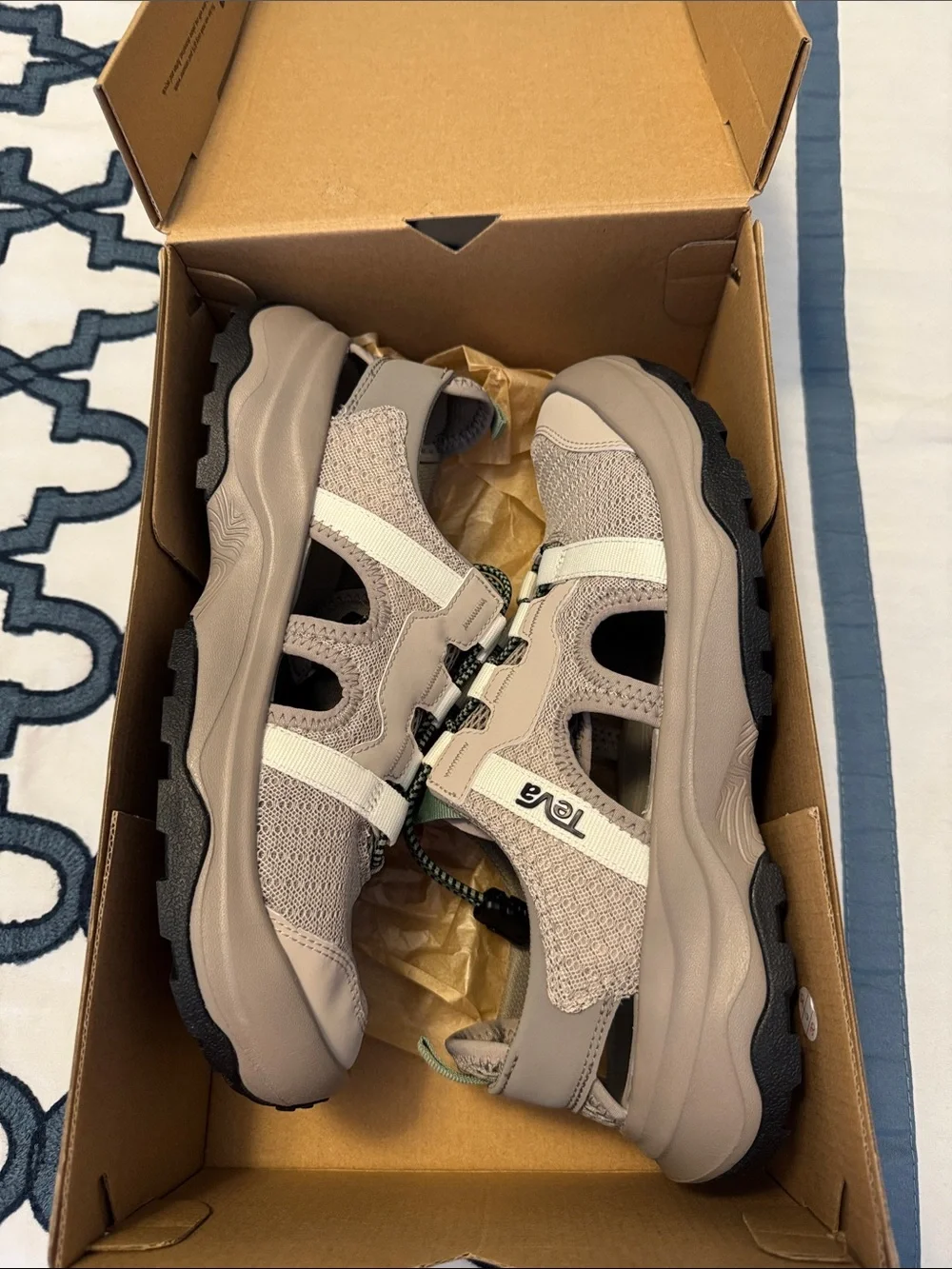 Teva New in Box! Women’s Taupe/White Hybrid Outdoor Sandal-Sneakers